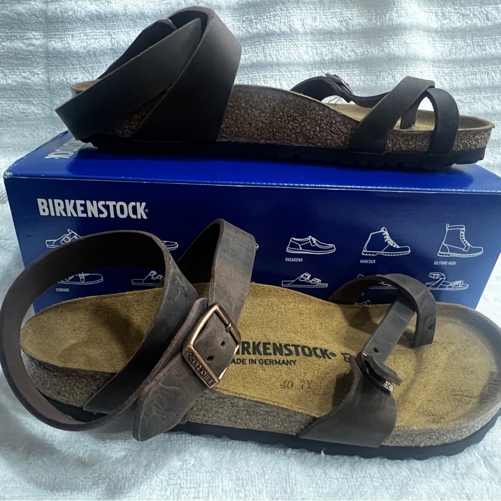 Birkenstock Yara Habana Sandals - Leather (For Women) NIB